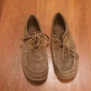 Great shoes, they don't fit me.